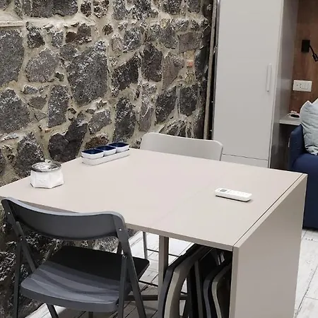 Brezza Di Mare Schiso * جيارديني ناكسوس